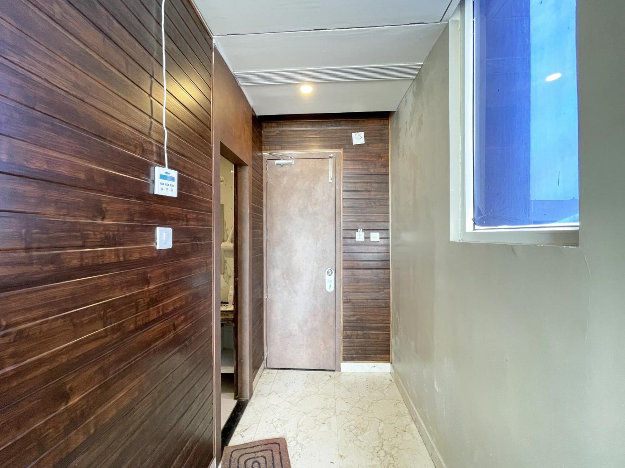 Hotel Tbs In Пури Экстерьер фото