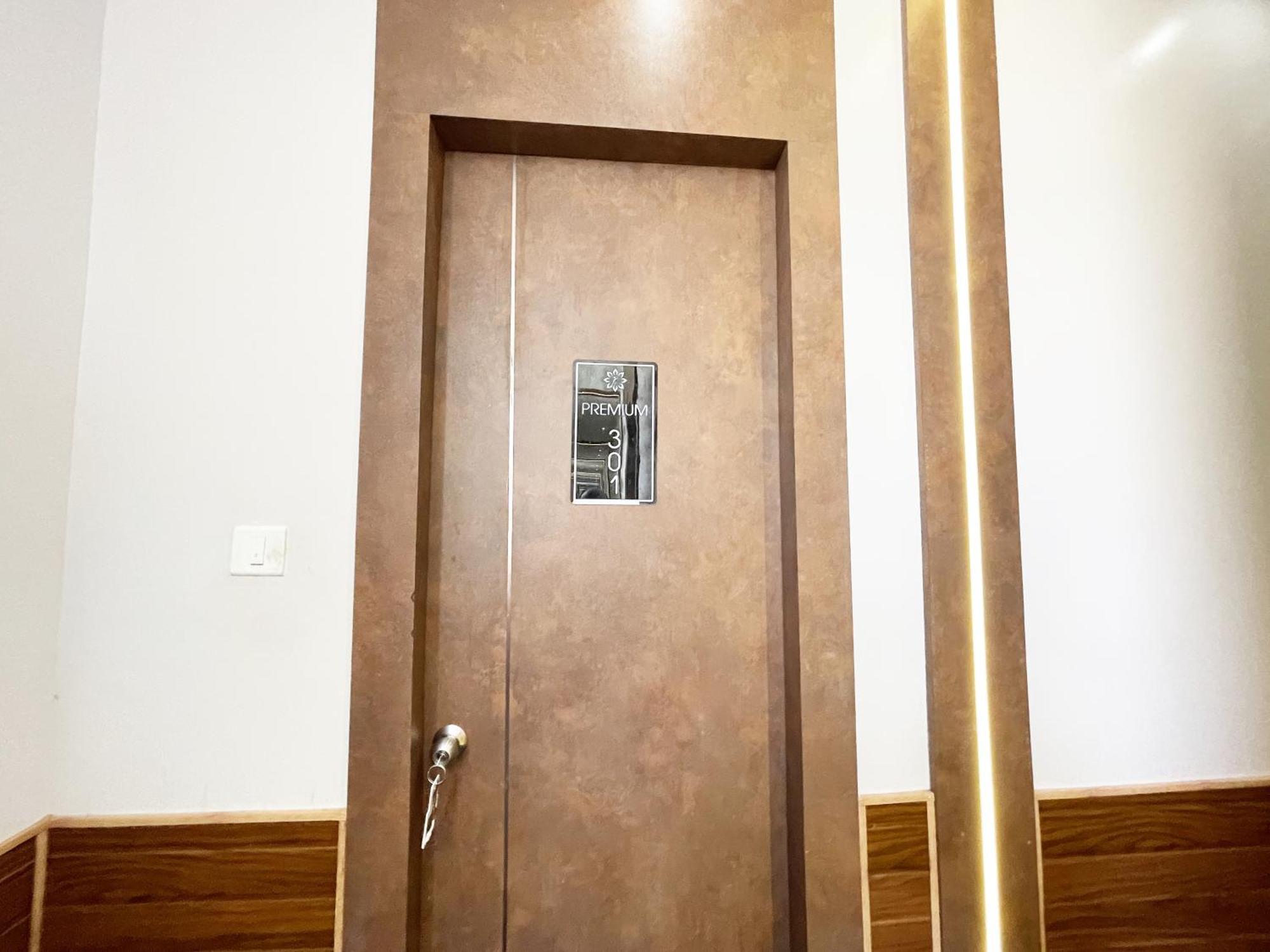 Hotel Tbs In Пури Экстерьер фото