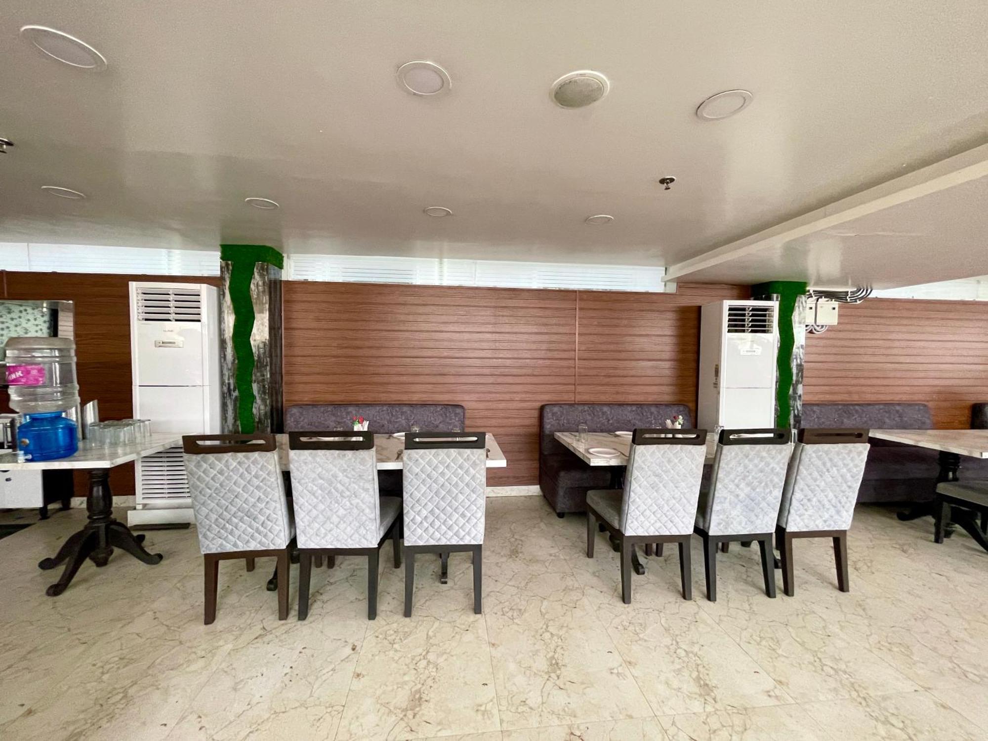 Hotel Tbs In Пури Экстерьер фото