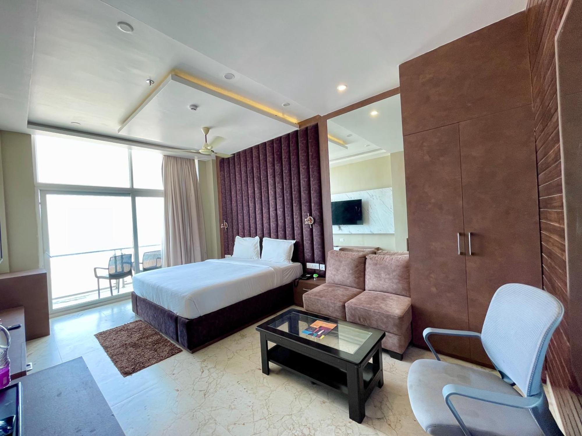Hotel Tbs In Пури Экстерьер фото