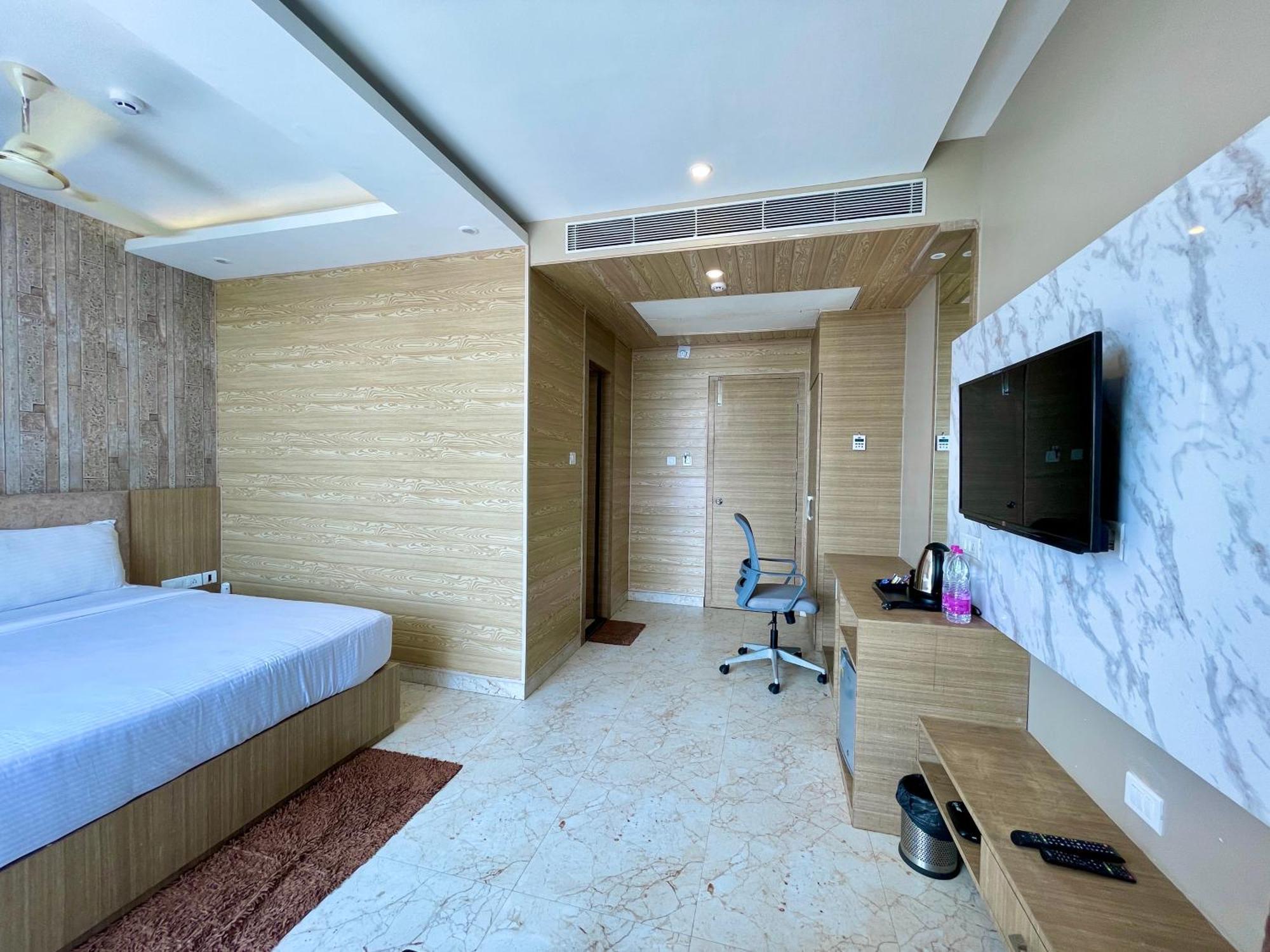 Hotel Tbs In Пури Экстерьер фото