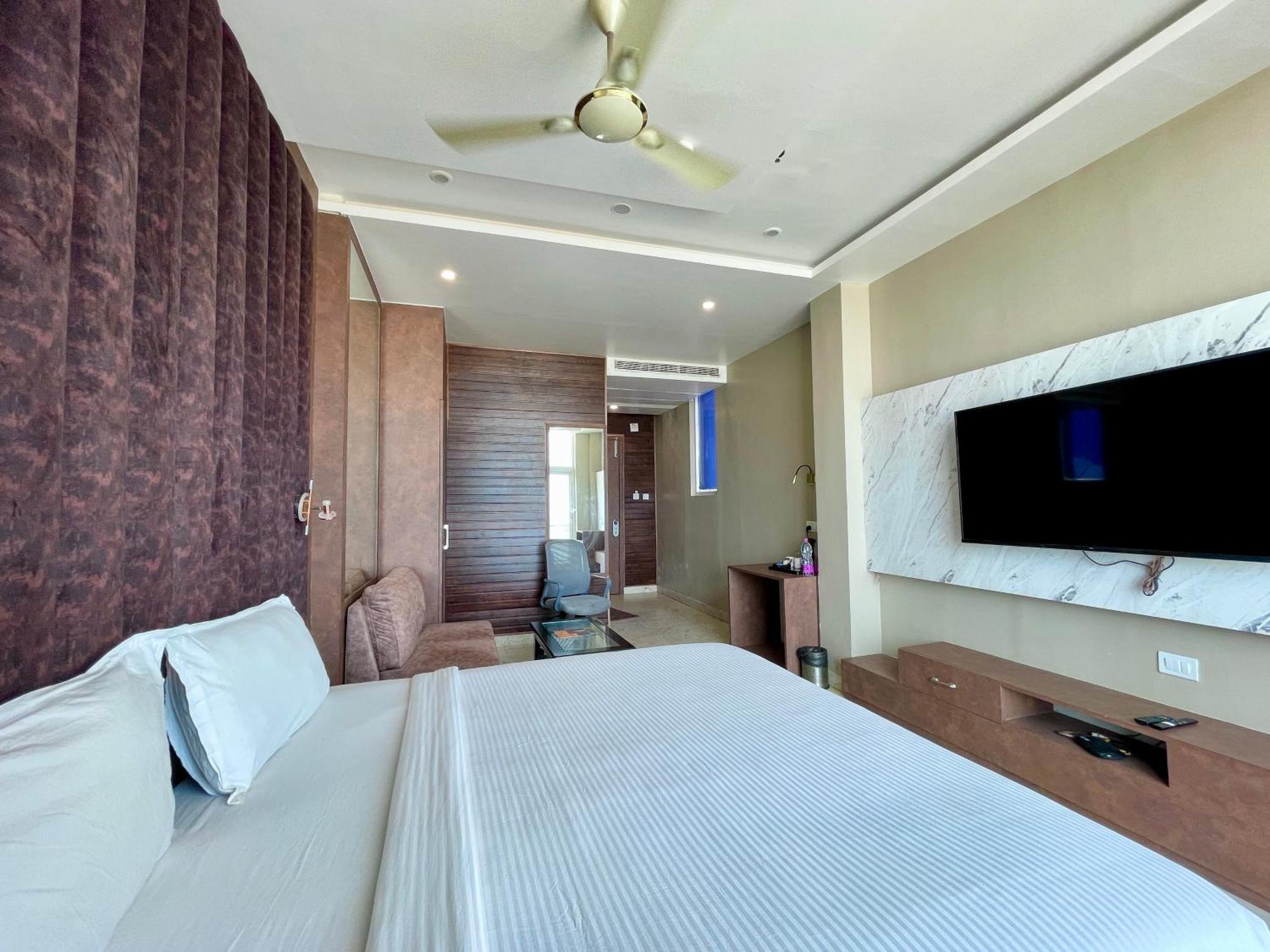 Hotel Tbs In Пури Экстерьер фото